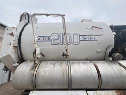 CAMION STERLING CON EQUIPO VACTOR 2110