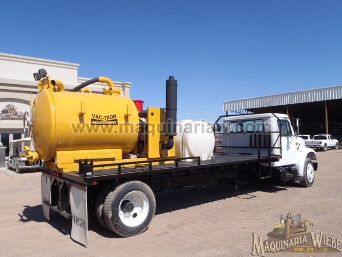 CAMION VACTOR