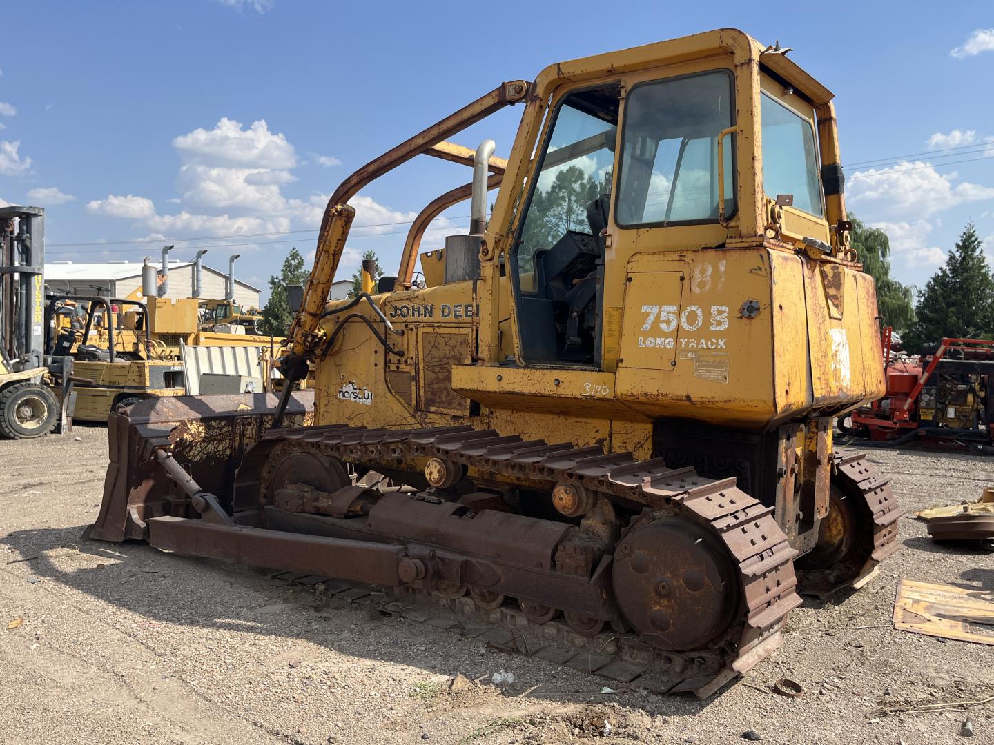imagenes/INVOICE/2018/13076/TOPADOR_FRONTALJOHN_DEERE_750B_15.JPG
