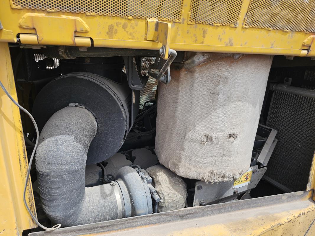 imagenes/INVOICE/2019/12987/KOMATSU_CRAWLER_1.jpg