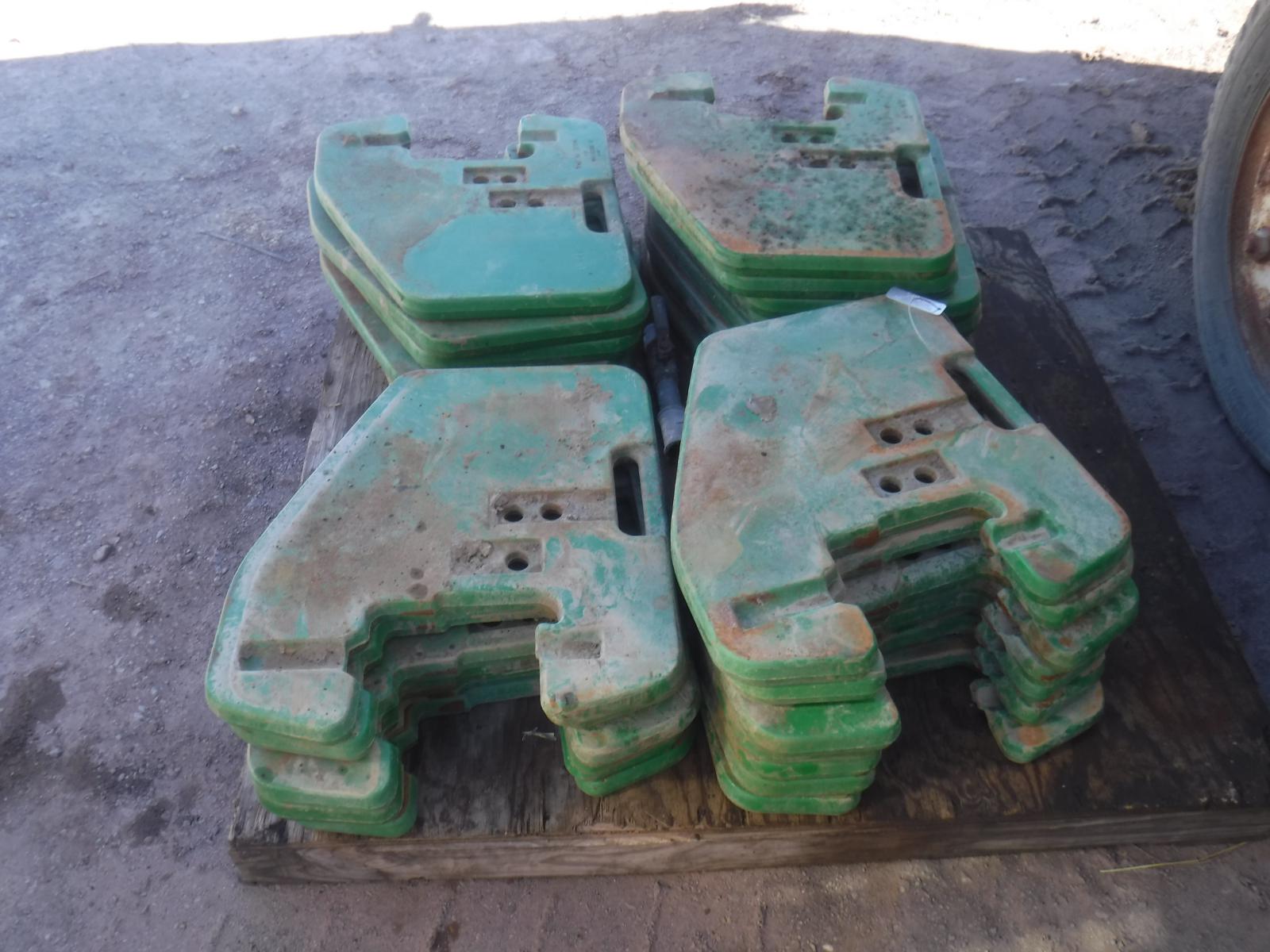 CONTRAPESOS PARA TRACTOR Venta De Maquinaria Wiebe