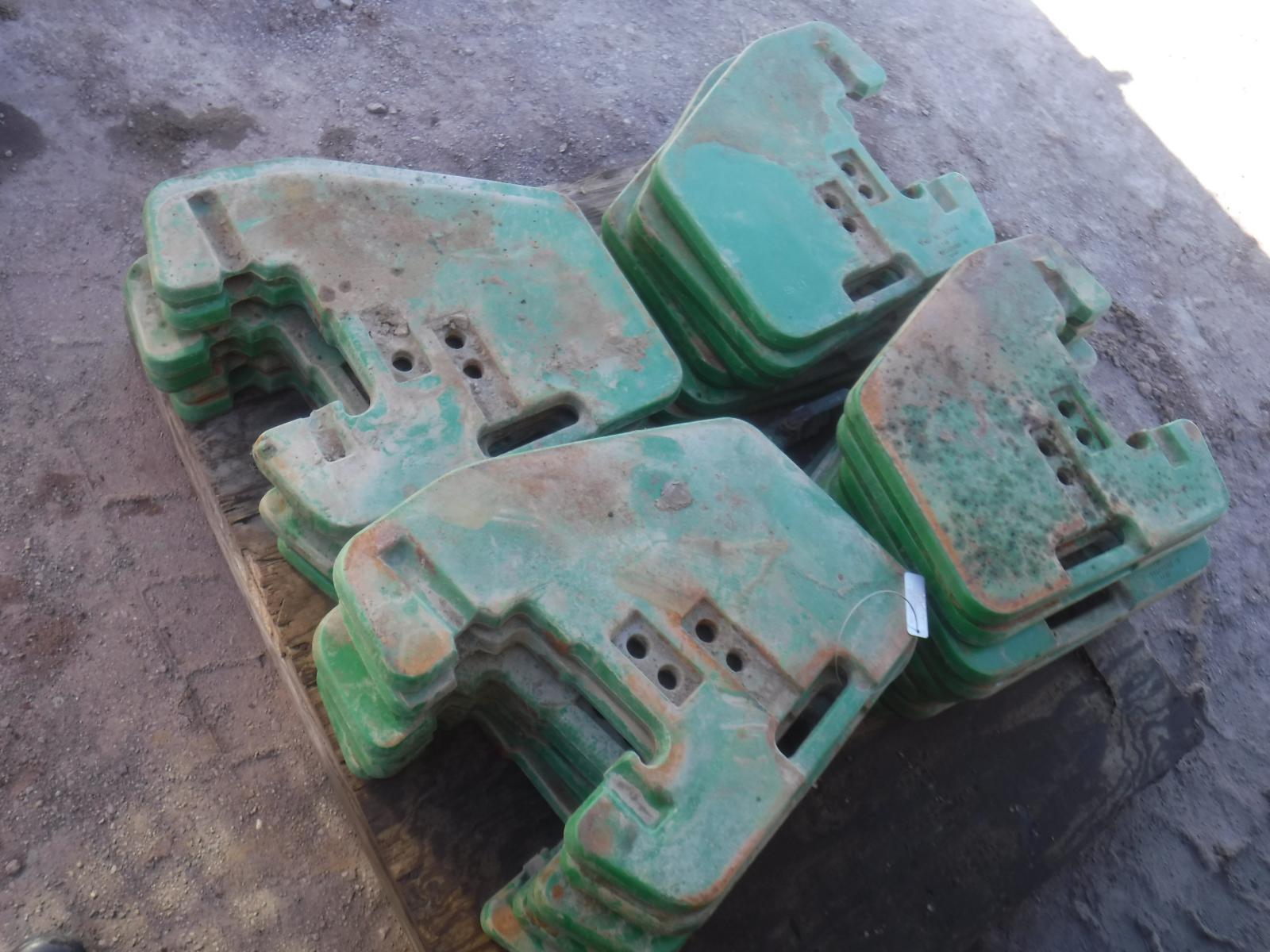 CONTRAPESOS PARA TRACTOR Venta De Maquinaria Wiebe