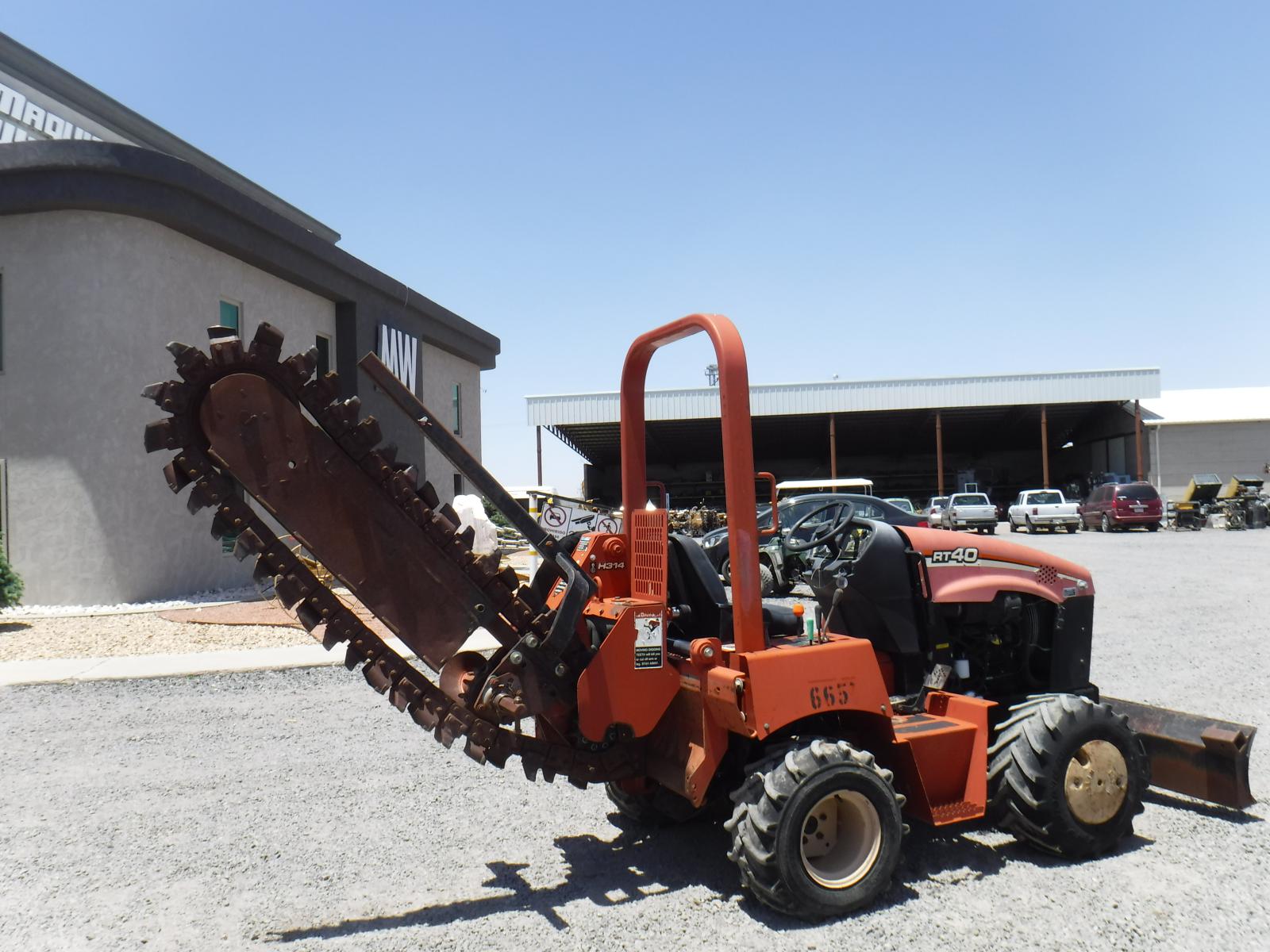 DITCH WITCH RT40