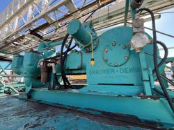 PERFORADORA DE POZOS INGERSOLL-RAND TH60 