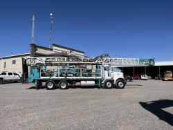 PERFORADORA DE POZOS INGERSOLL-RAND TH60 