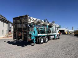 PERFORADORA DE POZOS INGERSOLL-RAND TH60 