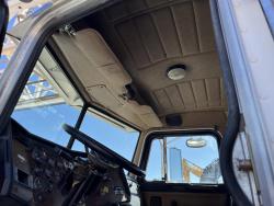 PERFORADORA DE POZOS INGERSOLL-RAND TH60 