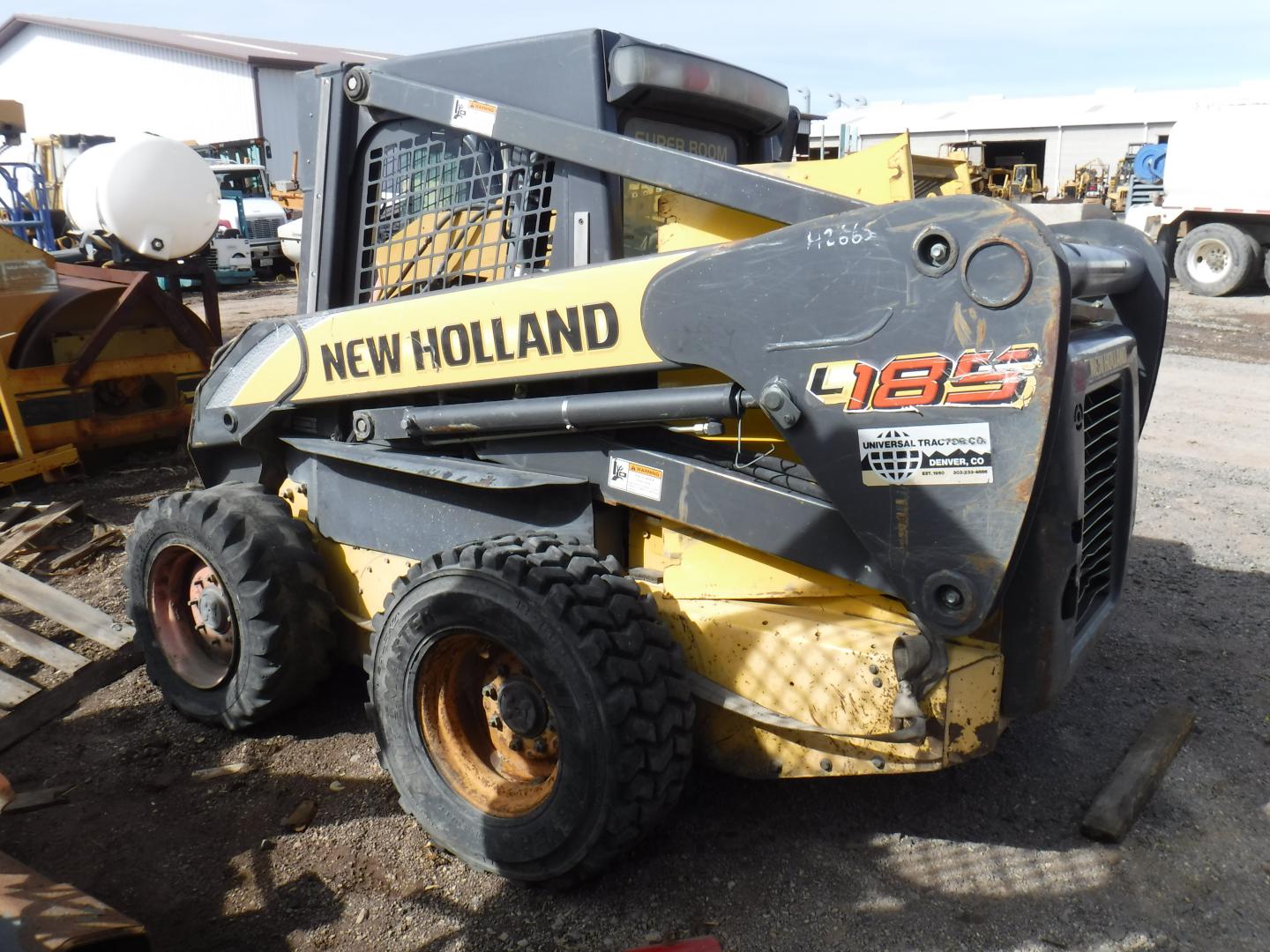 NEW HOLLAND  L185