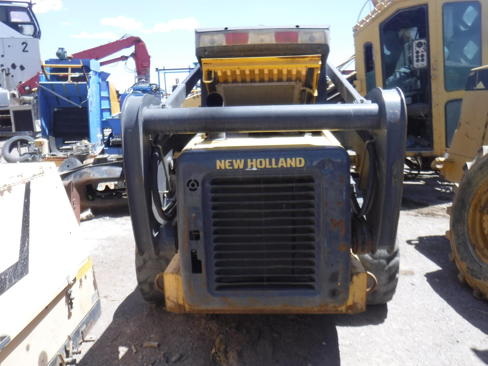 NEW HOLLAND  L180