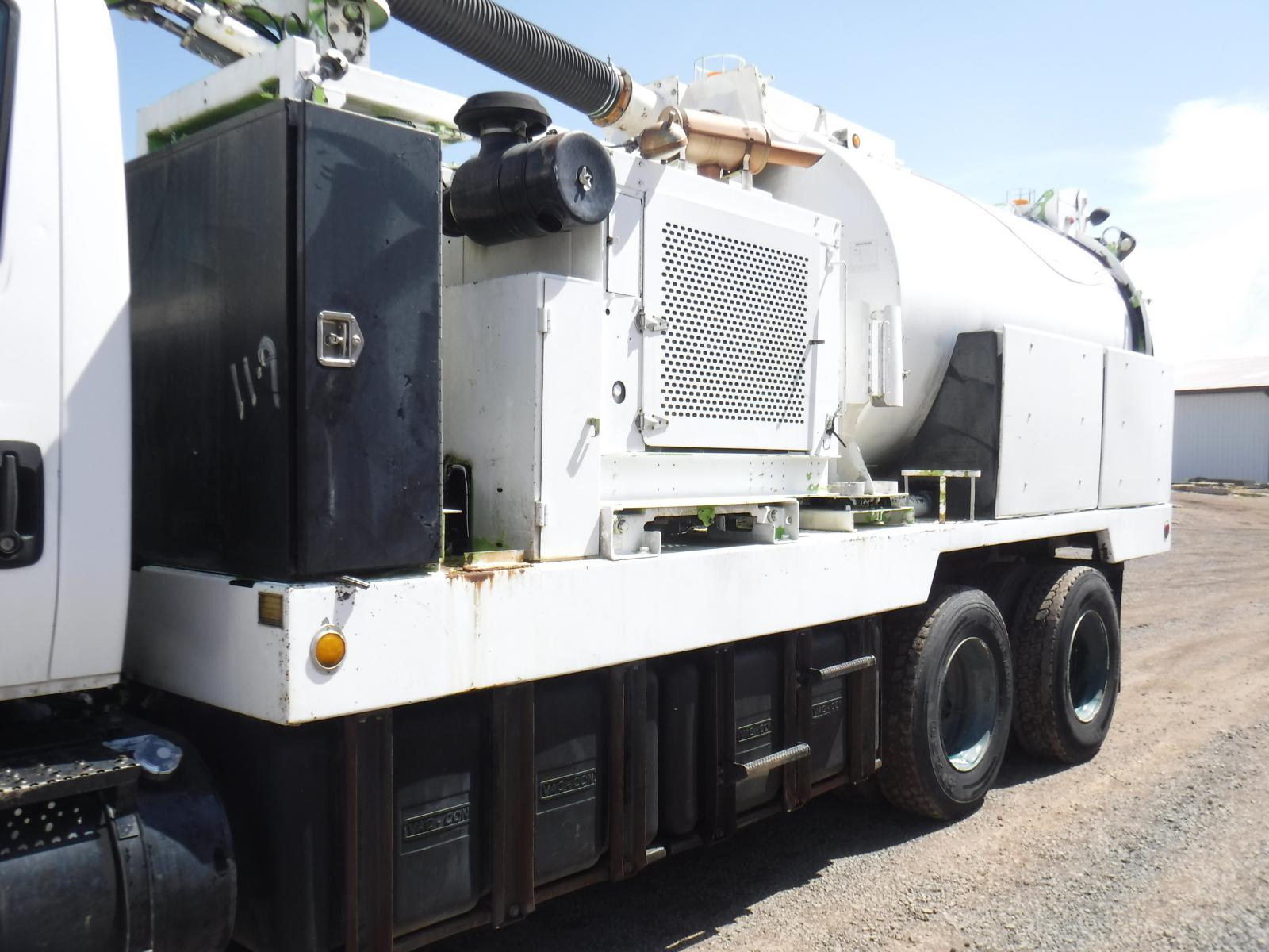 CAMION VACTOR