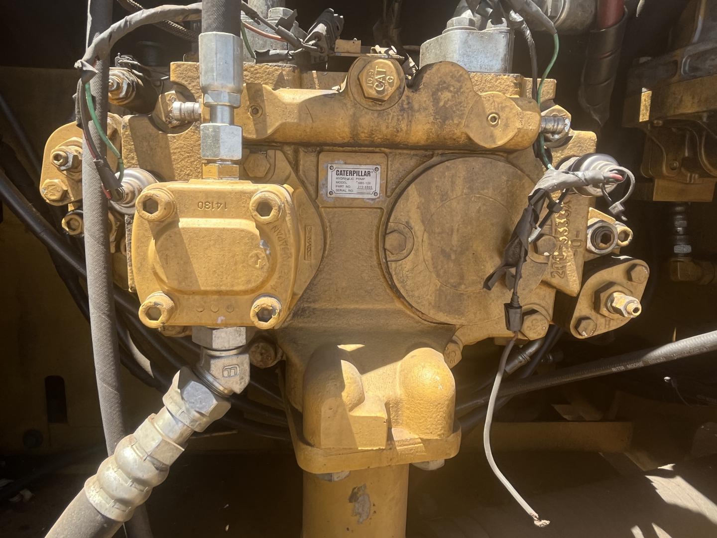 imagenes/INVOICE/2019/15630/EXCAVADORA_320D_24.JPG