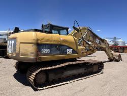 EXCAVADORA CAT 320D PARA REFACCIONES