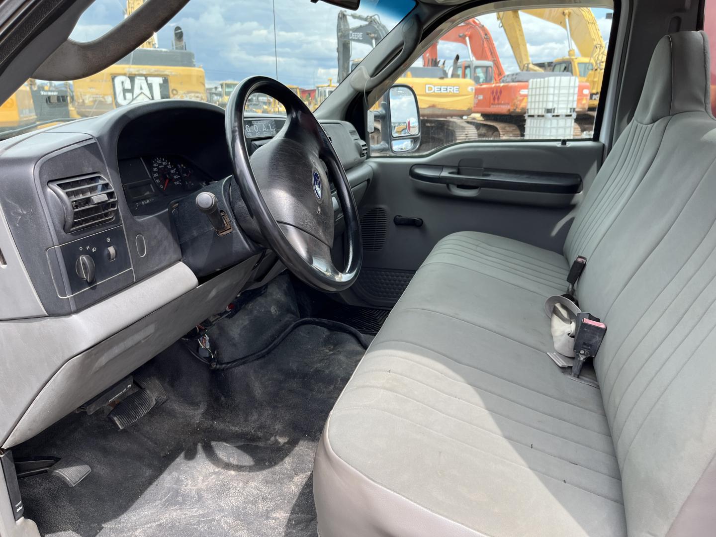 imagenes/INVOICE/2019/15763/CAMIONETA_DE_SERVICIO_FORD_F550_20.JPG