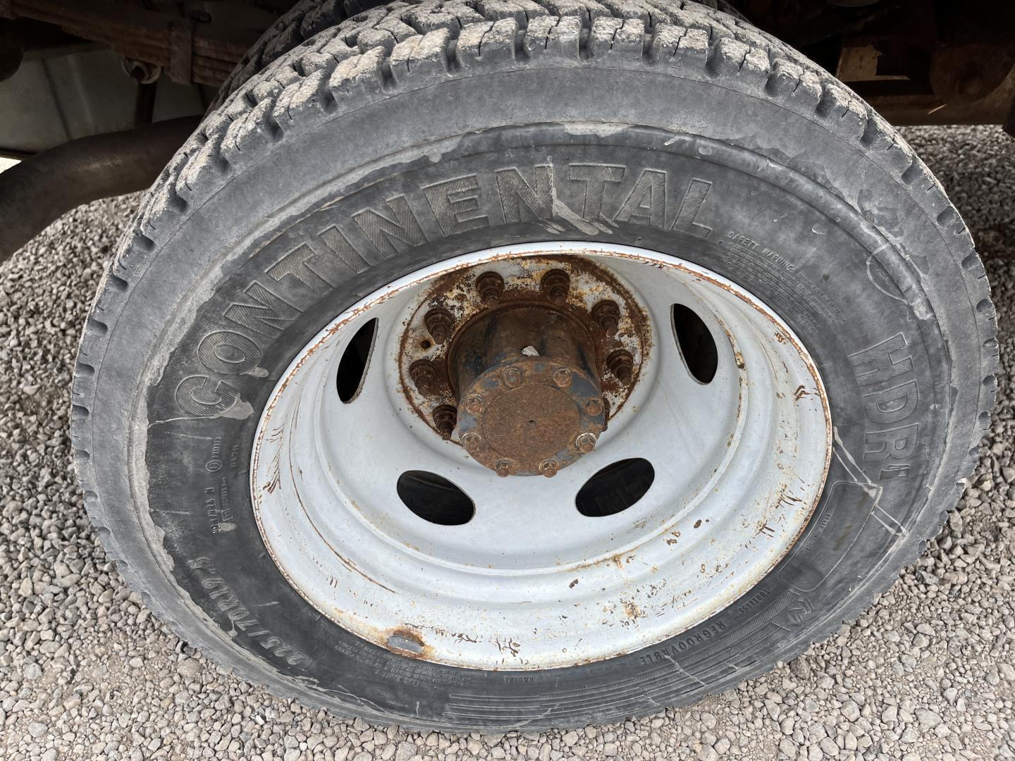imagenes/INVOICE/2019/15763/CAMIONETA_DE_SERVICIO_FORD_F550_5.JPG