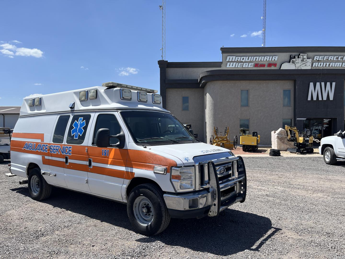 imagenes/INVOICE/2019/16366/Ambulancia_Ford_E-350__1.JPG