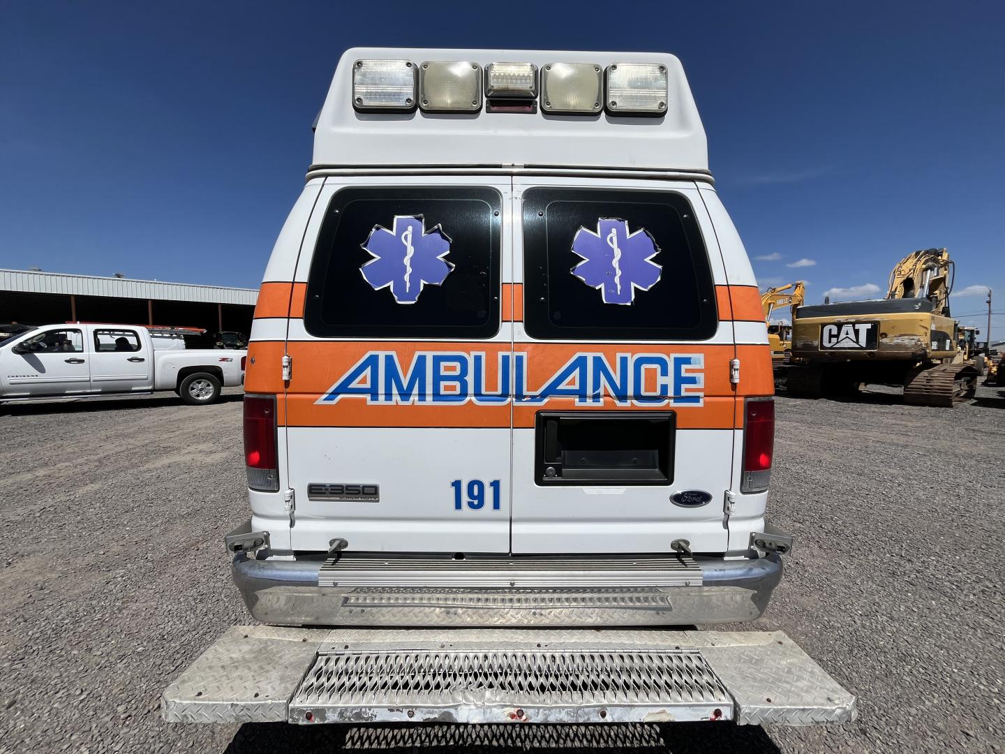 imagenes/INVOICE/2019/16366/Ambulancia_Ford_E-350__19.JPG