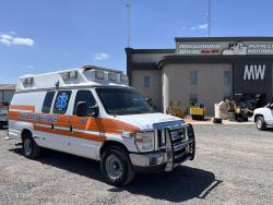 imagenes/INVOICE/2019/16366/thumbnail/Ambulancia_Ford_E-350__1.JPG