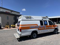 Ambulancia Ford E-350
