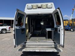 Ambulancia Ford E-350
