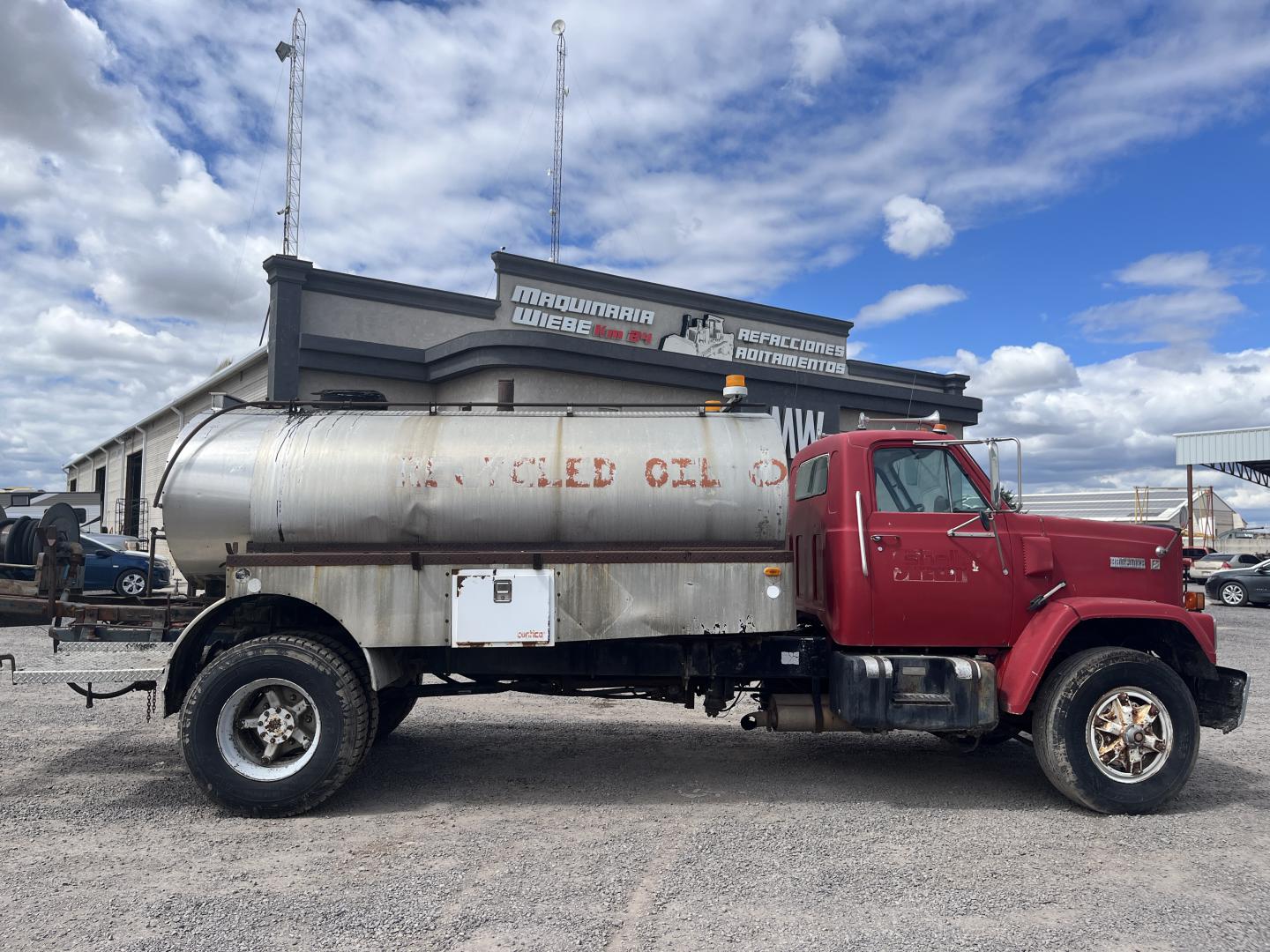 imagenes/INVOICE/2019/16442/Camion_petrolizador_Etnyre_FX500_6.JPG