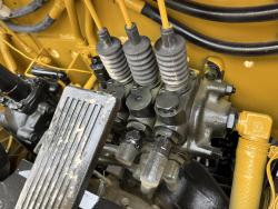 MONTACARGAS CATERPILLAR 80  A GAS 