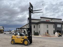 MONTACARGAS CATERPILLAR 80  A GAS 