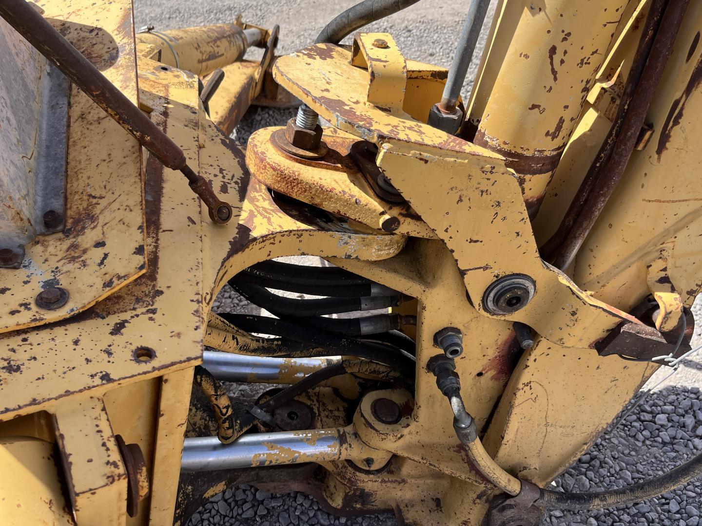imagenes/INVOICE/2019/16695/MANO_DE_CHANGO_FORD_17.JPG