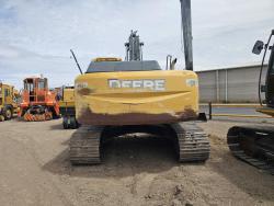 JOHN DEERE 240D