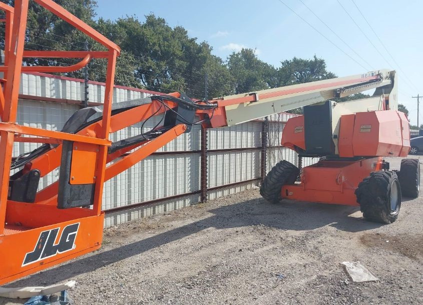 ASCENSOR TIPO CANASTILLA JLG 800AJ