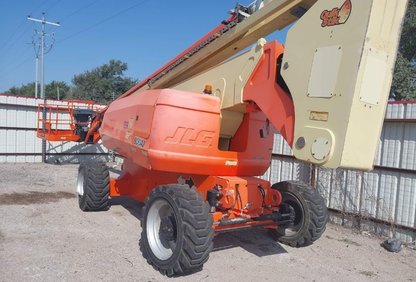 ASCENSOR TIPO CANASTILLA JLG 800AJ