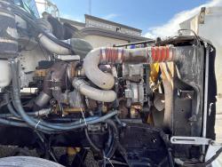 TRACTOCAMION PETERBILT 386