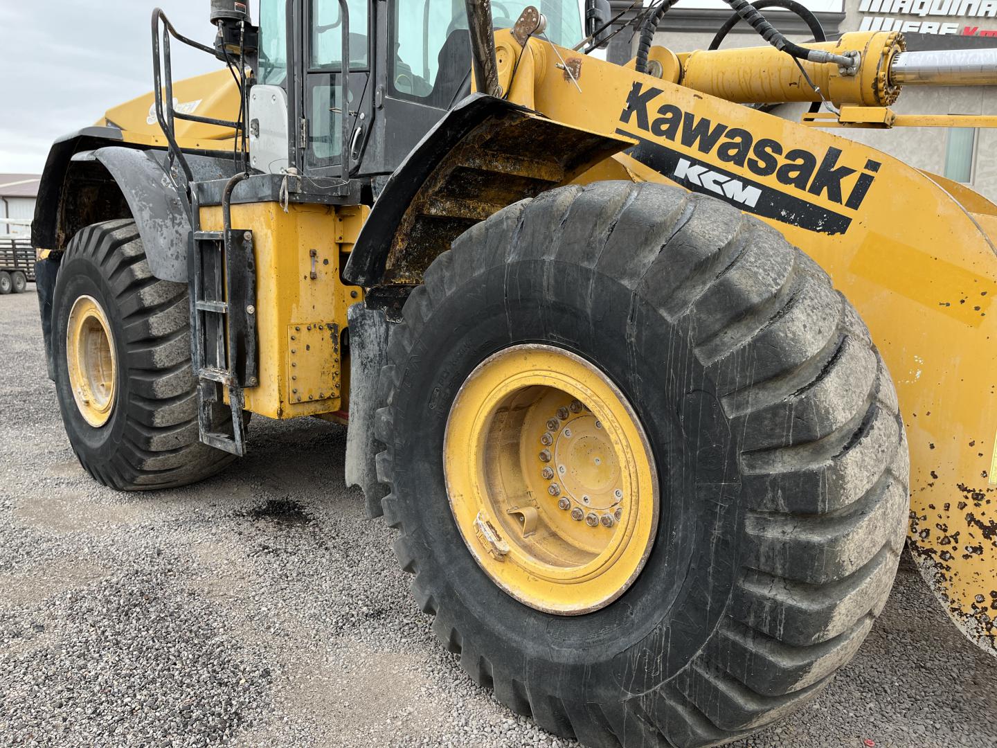 imagenes/INVOICE/2019/17256/CARGADOR_FRONTAL_KAWASAKI_90Z-7_13.JPG