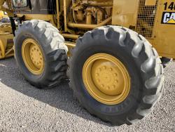 MOTOCONFORMADORA CATERPILLAR 140G