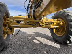 MOTOCONFORMADORA CATERPILLAR 140G