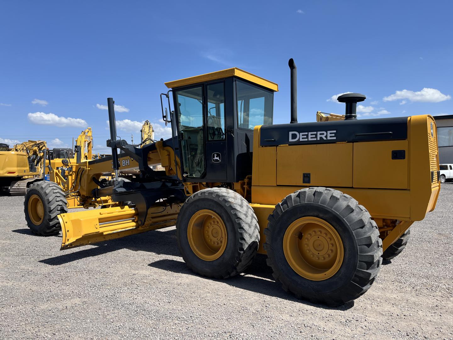 imagenes/INVOICE/2019/17644/Motoconformadora_John_Deere_772BH_60.JPG