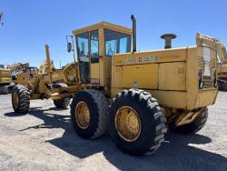 MOTOCONFORMADORA JOHN DEERE 772BH