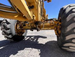 MOTOCONFORMADORA JOHN DEERE 772BH