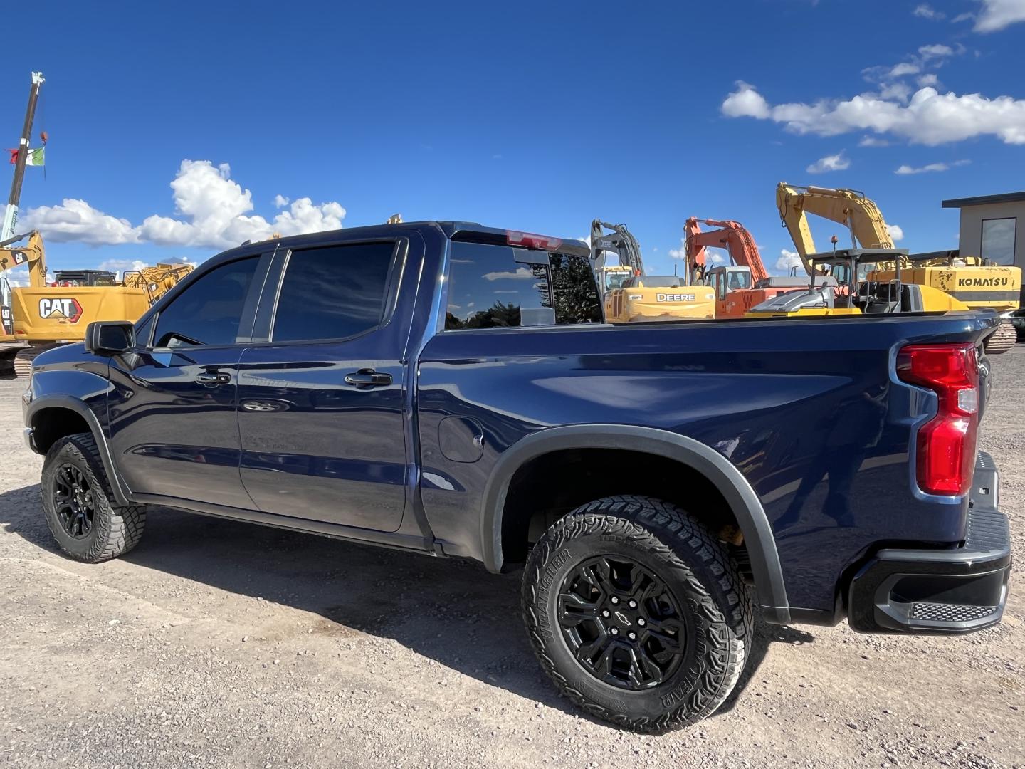 imagenes/INVOICE/2019/17788/Pickup__Chevrolet_cheyenne_ZR2_12.JPG