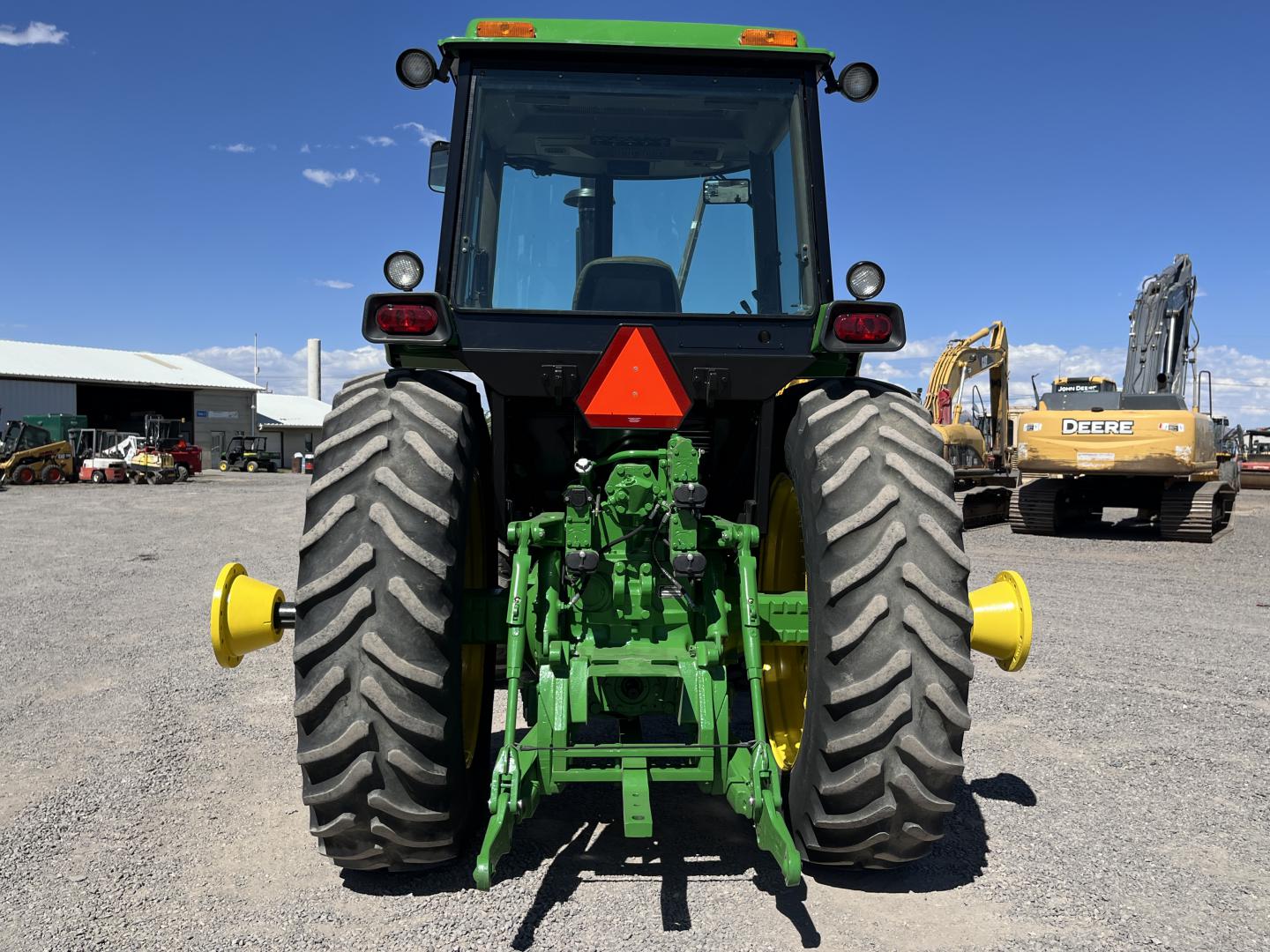 imagenes/INVOICE/2019/18129/TRACTOR_JOHN_DEERE_4850_5.JPG