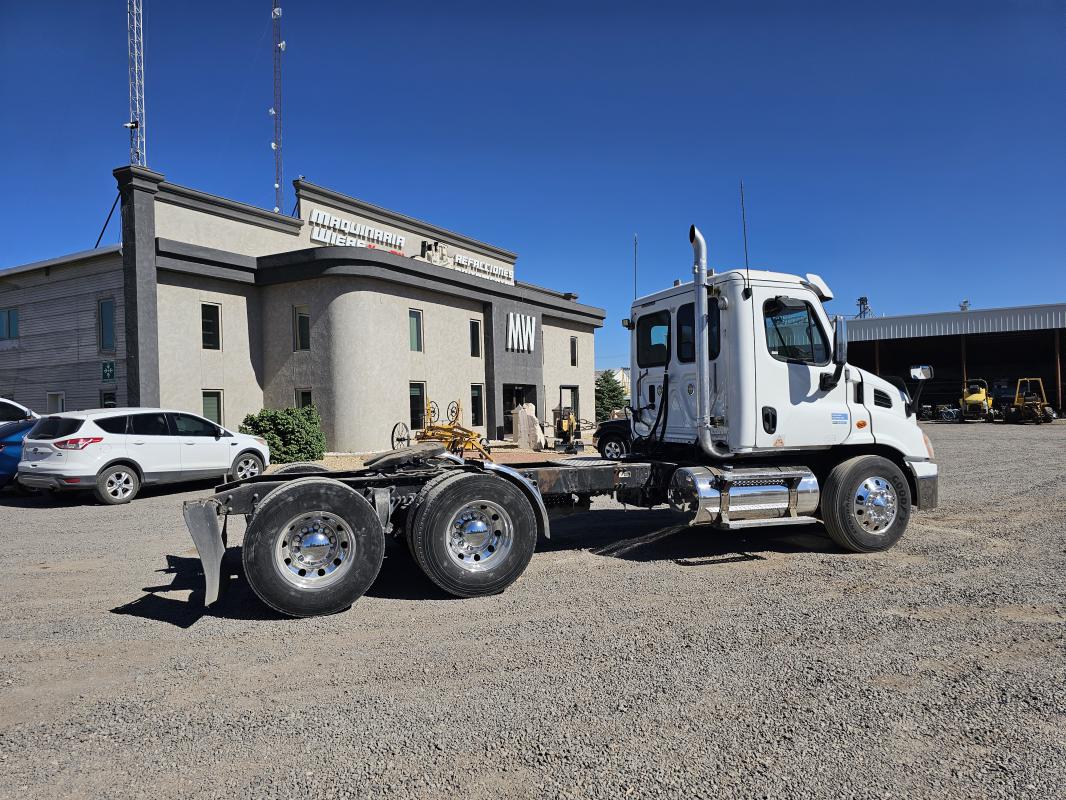 imagenes/INVOICE/2019/18132/FREIGHTLINER_26.jpg