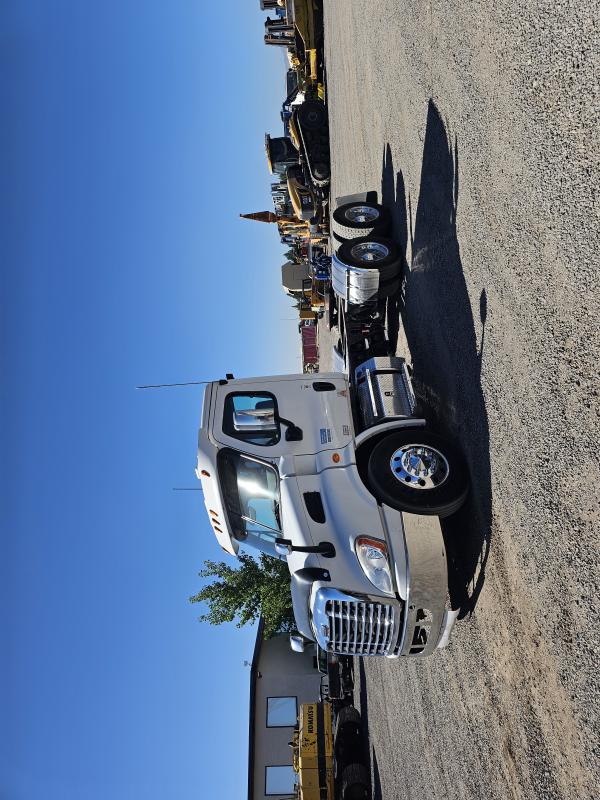 imagenes/INVOICE/2019/18132/FREIGHTLINER_30.jpg