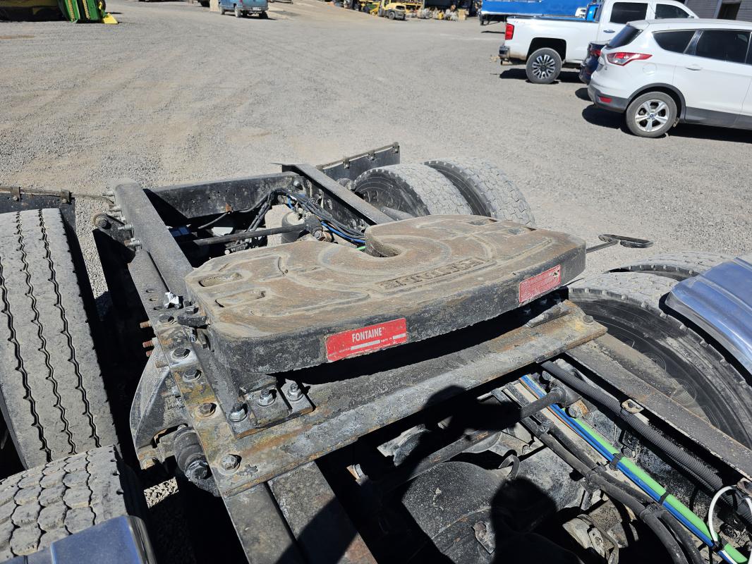 imagenes/INVOICE/2019/18132/FREIGHTLINER_38.jpg