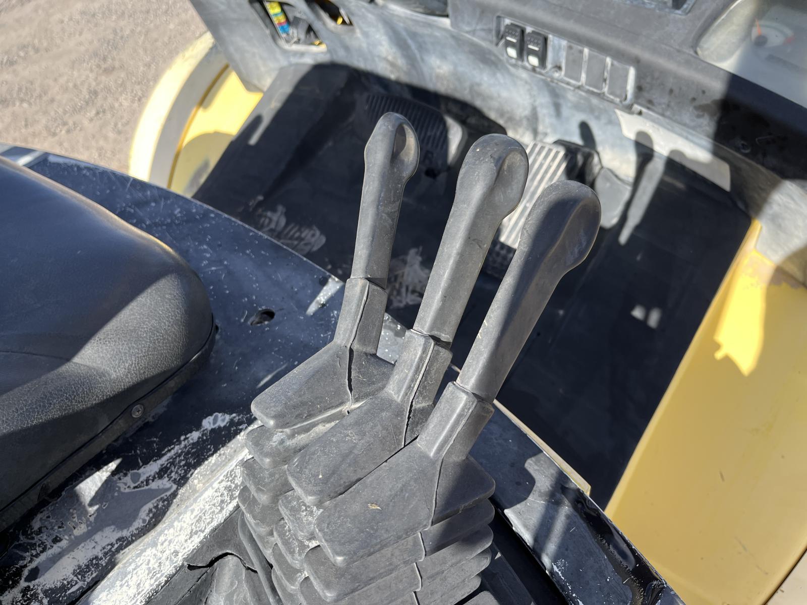 imagenes/INVOICE/2019/18184/HYSTER_H80XM_13.JPG