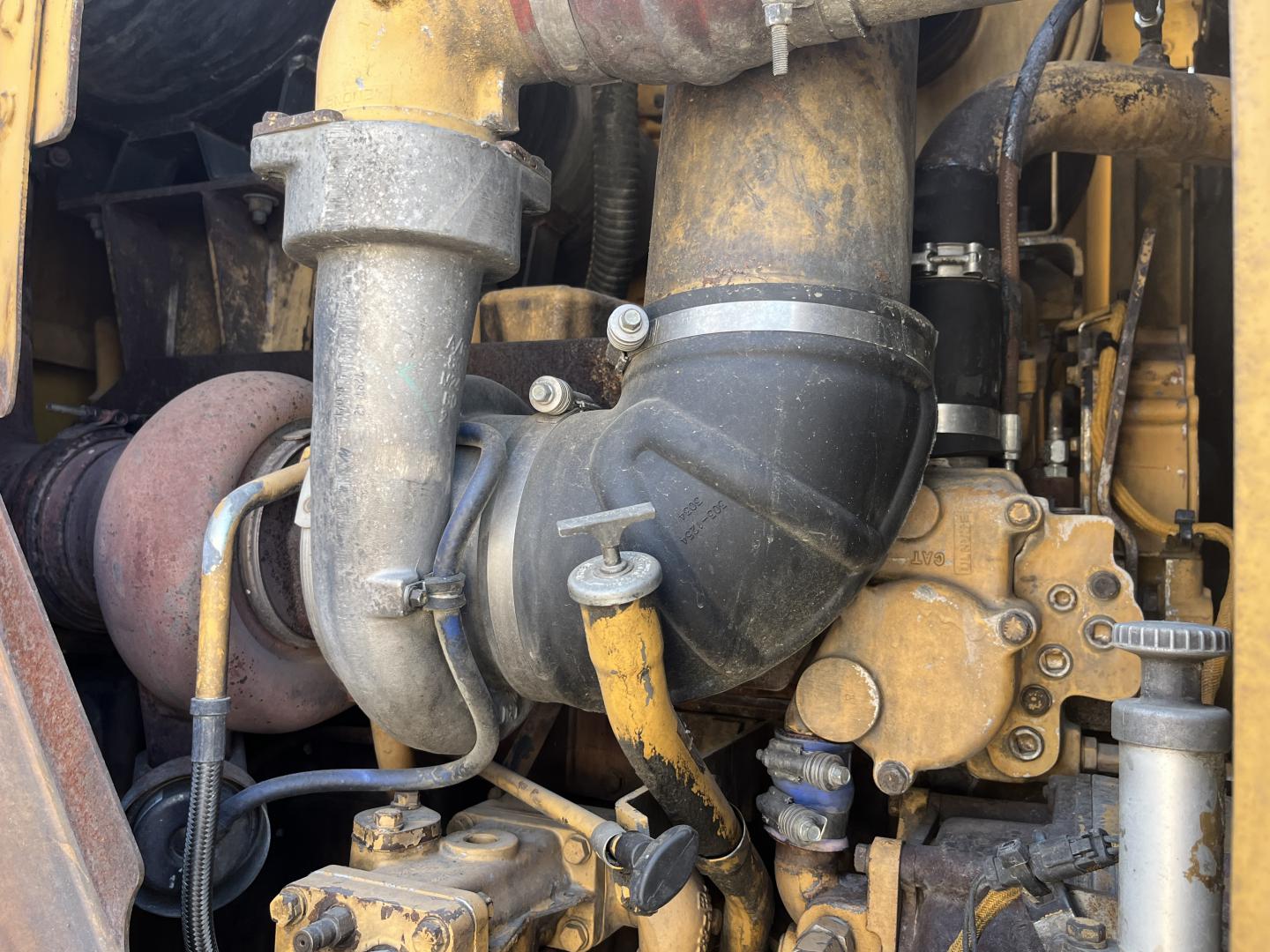 imagenes/INVOICE/2019/18207/CARGADOR_FRONTAL_988G_31.JPG