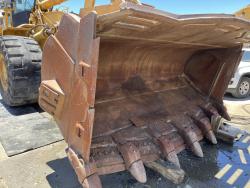 CARGADOR FRONTAL CATERPILLAR 988G