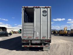 REMOLQUE GANADERO DE 48 FT