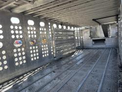 REMOLQUE GANADERO MERRIT DE 48 FT