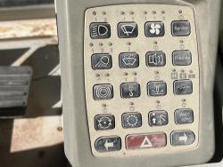 NEW HOLLAND EC215