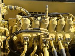 NEW HOLLAND EC215