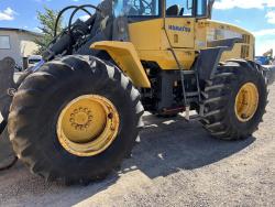 KOMATSU WA250PT-5L